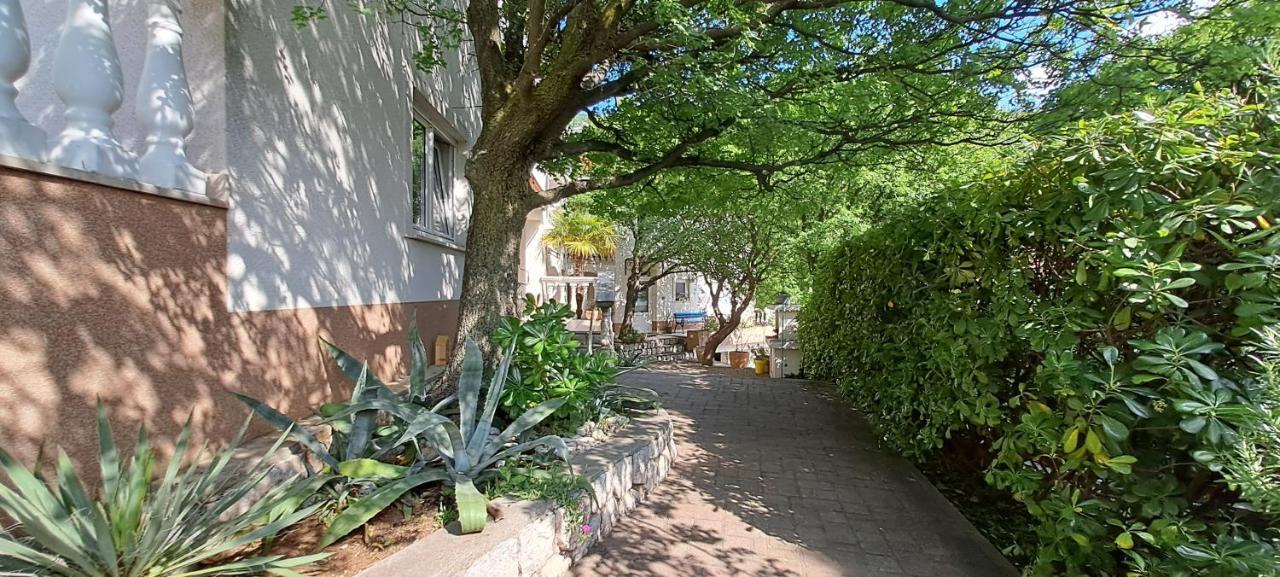 Villa Haus Niko Senj  Luaran gambar