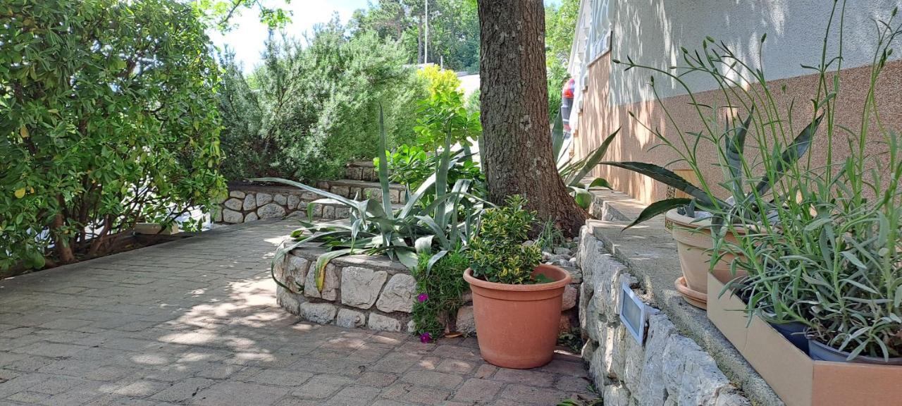 Villa Haus Niko Senj  Luaran gambar