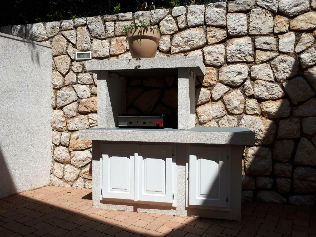 Villa Haus Niko Senj  Luaran gambar
